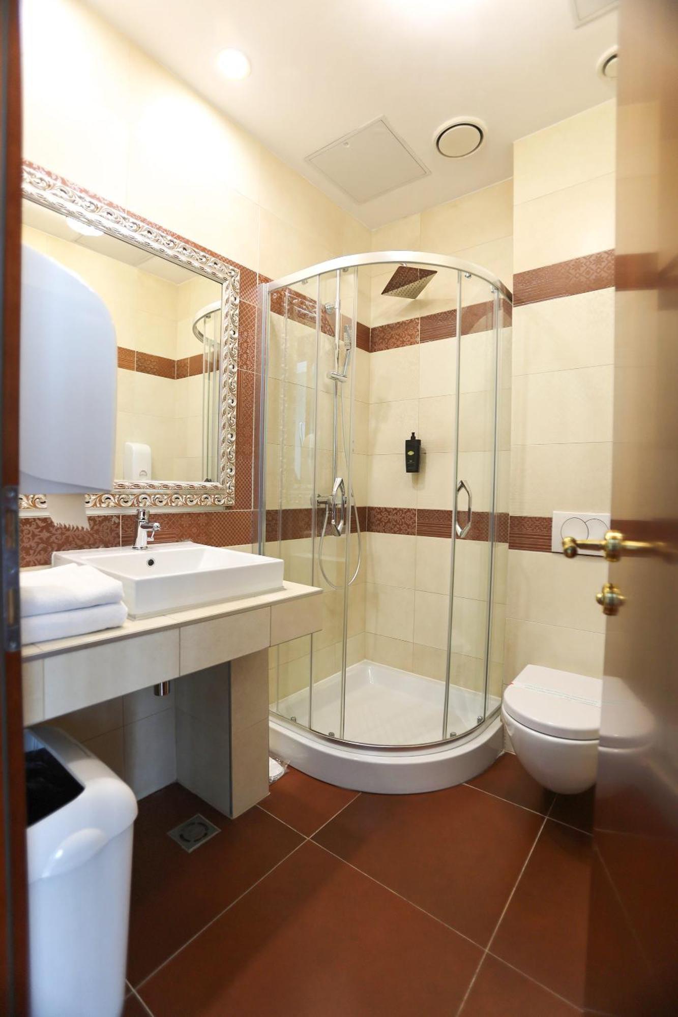Apart-hotel Integra Banja Luka Buitenkant foto