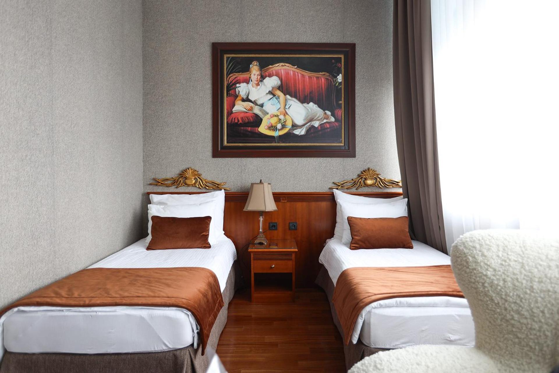 Apart-hotel Integra Banja Luka Buitenkant foto